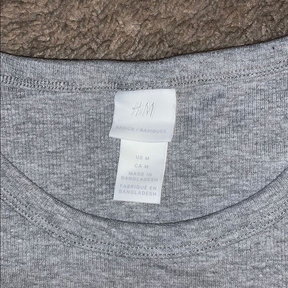 Top - Picture 2 of 2